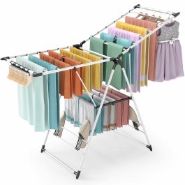 Clothes drying rack